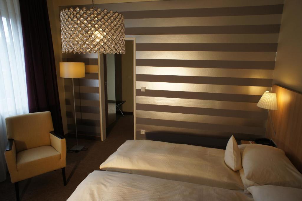 Hotel Schepers Gronau  Rum bild