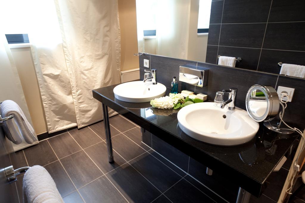 Hotel Schepers Gronau  Rum bild