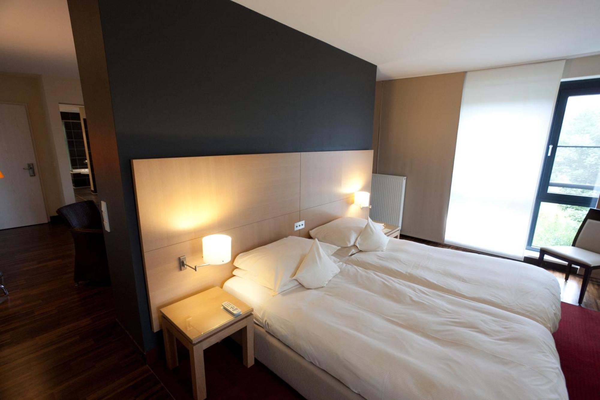 Hotel Schepers Gronau  Rum bild